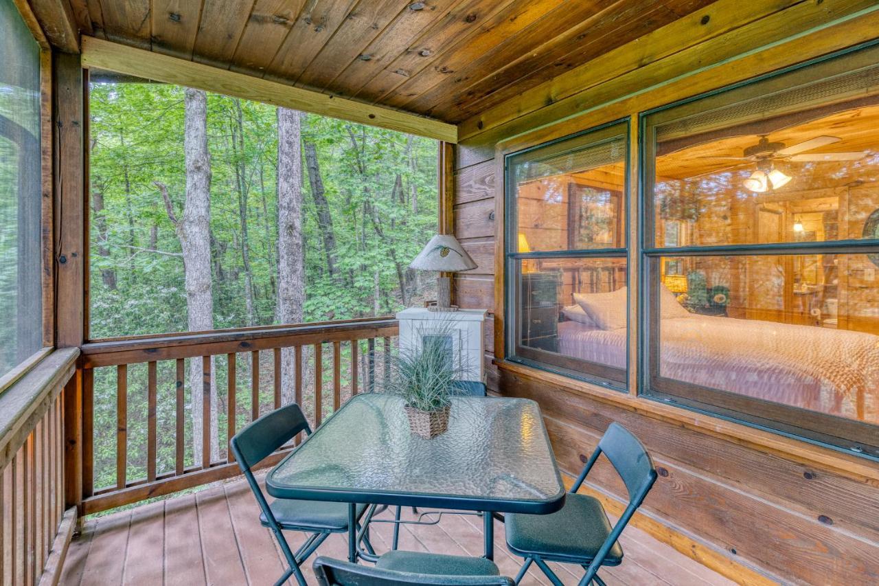 Secluded Sunrise Ridge-10 Min From Blue Ridge, King Beds, Hot Tub, 2 Porches, Fireplace Wood Burning, Mountain View, Cozy 外观 照片